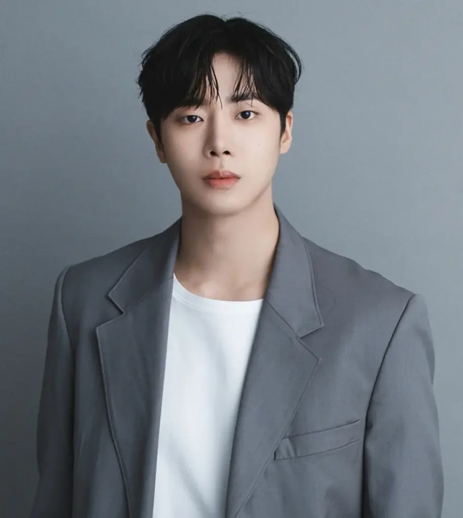 추영우 프로필·아빠 모델 추승일 & 배우 동생 차정우 연예인 가족 (ft. 작품활동 수상 필모그래피 ) 추영우 프로필·아빠 모델 추승일 & 배우 동생 차정우 연예인 가족 (ft. 작품활동 수상 필모그래피 )