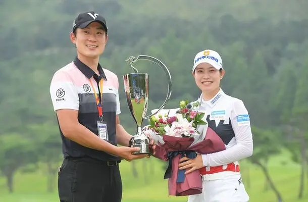 박민지 프로 프로필·할머니 연금이 만든 상금 70억 골프선수 클럽 퍼터 나이 고향 일정 수상 (엄마 김옥화) 골프선수 박민지 캐디 전병권