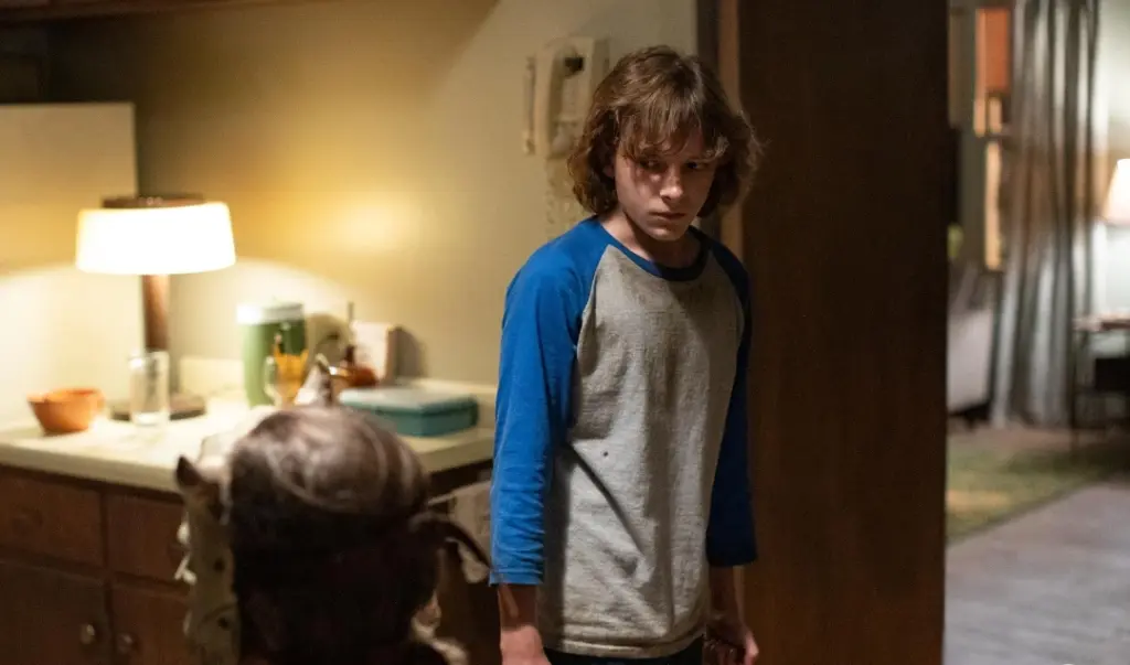 메이슨 템즈 영화 더 블랙폰 