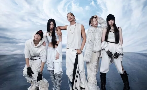 올데이프로젝트 애니 프로필 방송 작품활동 가족 가계도 재산 (ft. 신세계 이명희 정유경 딸 가수 문서윤) 올데이 프로젝트 (AKA 올데프)