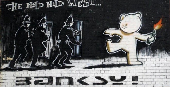 뱅크시 정체 로빈 거닝엄 얼굴 공개 (뱅크시 프로필 수상 그림 작품활동 필모그래피 로빈 거닝햄) 뱅크시 정체 로빈 거닝엄 얼굴 공개 (뱅크시 프로필 수상 그림 작품활동 필모그래피 로빈 거닝햄)