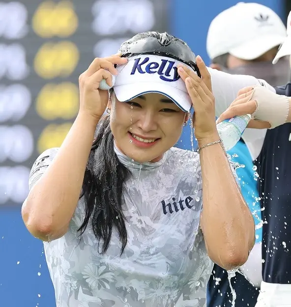골프선수 윤이나 프로 프로필·클럽 캐디 바꾸고 lpga 라베 (고향 수상 상금 일정) 윤이나 징계 복귀 후 첫 우승
