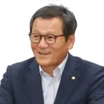 비만 기다리는 강릉시장 김홍규 프로필 고향 학력 부인 선거이력 국민의힘