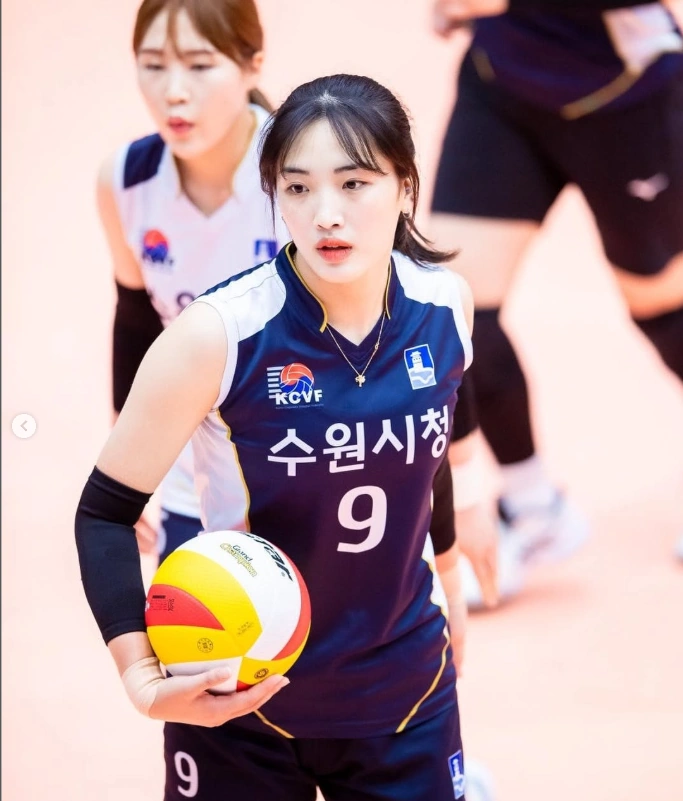 프로 데뷔 꿈을 원더독스로 이룬 배구선수 윤영인 프로필 나이 키 수원시청 수원시청 윤영인 배구선수