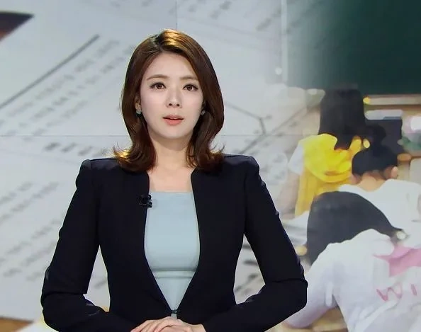 '천박한 김건희 남편 윤석열' 배현진 국회의원 프로필 앵커 에서 정치인 여정 배현진 아나운서 시절