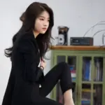 10년간 누름굿 끝에 신당 차린 무당 함수현 프로필 중앙대학교 은행원 (ft. 무속인 예경선녀 점집)