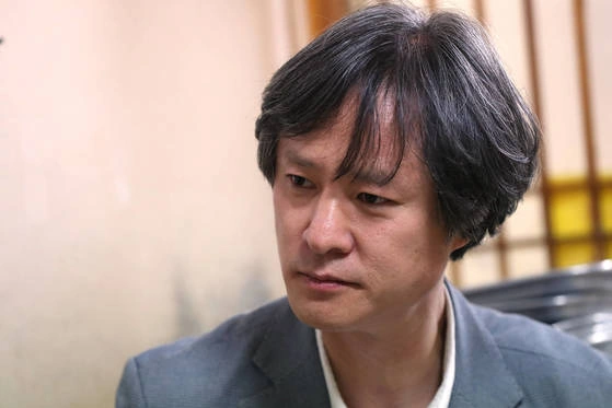 김어준의 겸손은 힘들다 패널 류근 시인 프로필 & 재산 (ft. 시집 & 작품활동) 김어준의 겸손은 힘들다 패널 류근 시인 프로필 & 재산 (ft. 시집 & 작품활동)