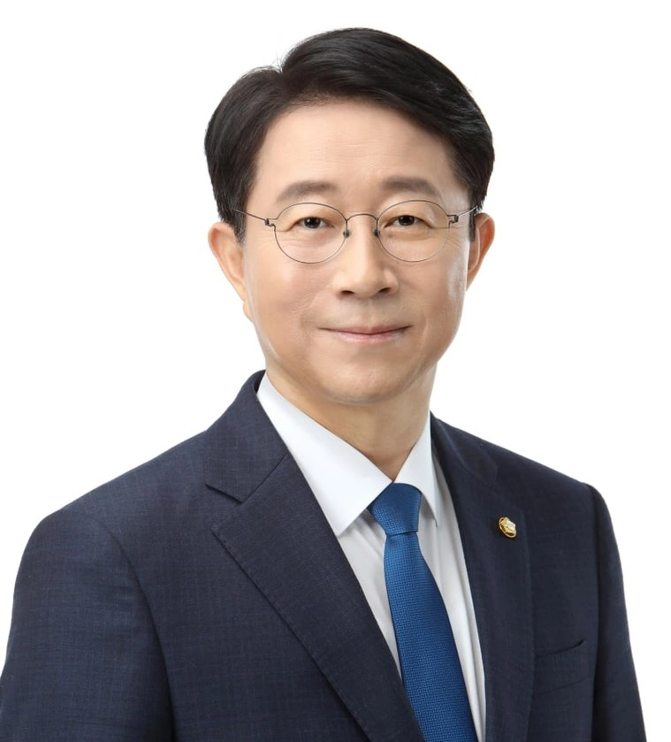 노동운동가 출신 친명 대통령 정무특별보좌관 조정식 국회의원 프로필 & 고향 선거이력 노동운동가 출신 친명 대통령 정무특별보좌관 조정식 국회의원 프로필 & 고향 선거이력