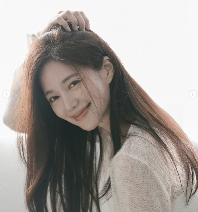 성대결절로 가수 꿈을 접었던 배우 이엘리야 프로필 & 나이 필모그래피 (ft. 이엘리아 노래 실력) 성대결절로 가수 꿈을 접었던 배우 이엘리야 프로필 & 나이 필모그래피 (ft. 이엘리아 노래 실력)