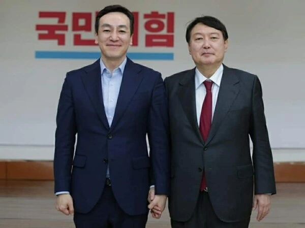 윤석열을 석방하라는 전 대변인 국민의힘 김민수 최고위원 프로필 & 고향 학력 (ft. 국회의원 선거이력) 윤석열 김민수 최고위원