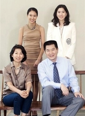 자산만 4조원 대상그룹 임상민 프로필 & 재산 지분 (남편 국유진 블랙스톤) 자산만 4조원 대상그룹 임상민 프로필 & 재산 지분 (남편 국유진 블랙스톤)