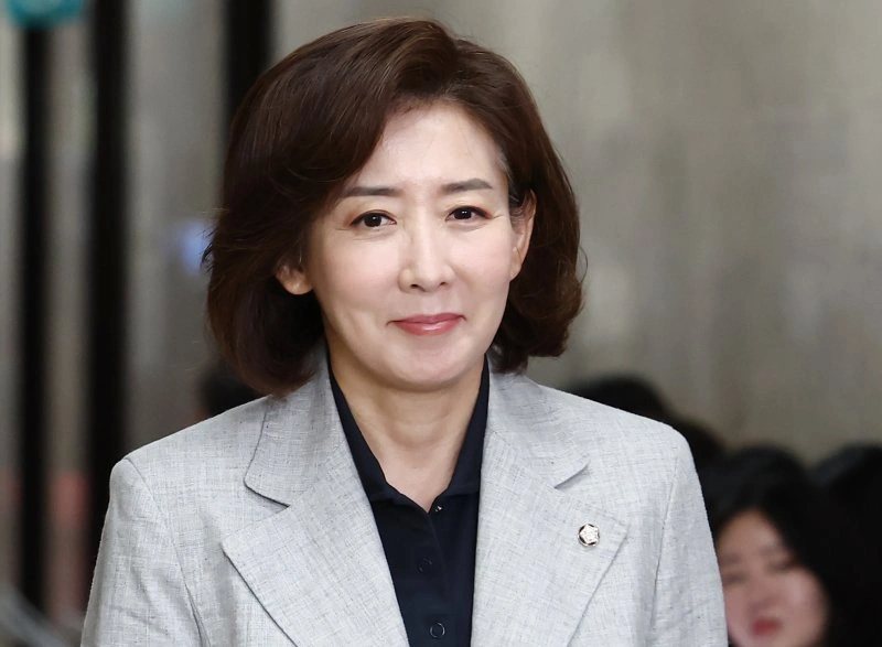 패스트트랙 빠루에 통일교 국회의원 나경원 프로필 & 남편 김재호 판사 (ft. 선거이력 수상) 패스트트랙 빠루에 통일교 국회의원 나경원 프로필 & 남편 김재호 판사 (ft. 선거이력 수상)