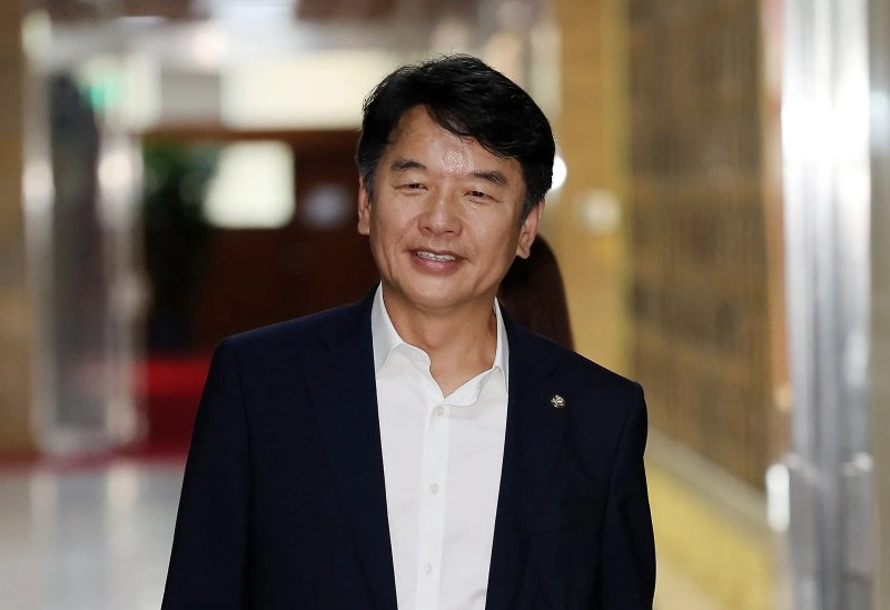 훈식이형 현지누나 문진석 국회의원 프로필 & 고향 (ft. 인사 청탁 논란) 훈식이형 현지누나 문진석 국회의원 프로필 & 고향 (ft. 인사 청탁 논란)