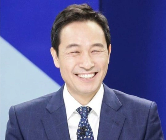 강원도지사 출마 정무수석 우상호 국회의원 프로필 & 고향 학력 부인 (ft. 수상 작품활동 선거이력) 강원도지사 출마 정무수석 우상호 국회의원 프로필 & 고향 학력 부인 (ft. 수상 작품활동 선거이력)