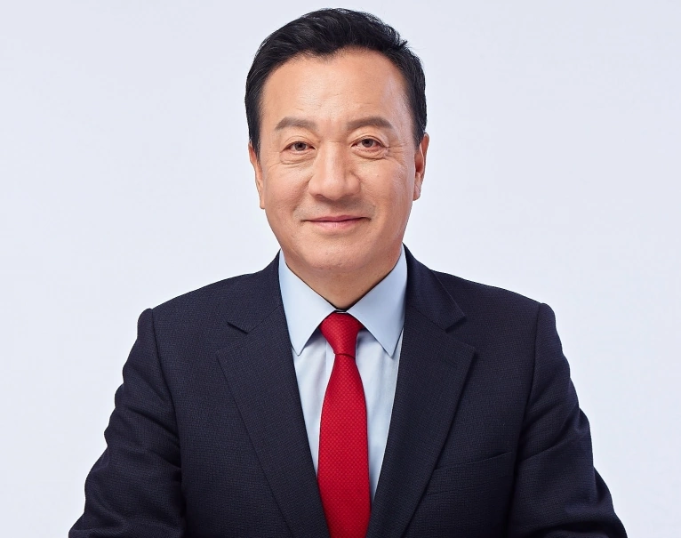 4전 5기 여의도 입성 엄태영 국회의원 프로필 & 고향 학력 수상 선거이력 도서 4전 5기 여의도 입성 엄태영 국회의원 프로필 & 고향 학력 수상 선거이력 도서