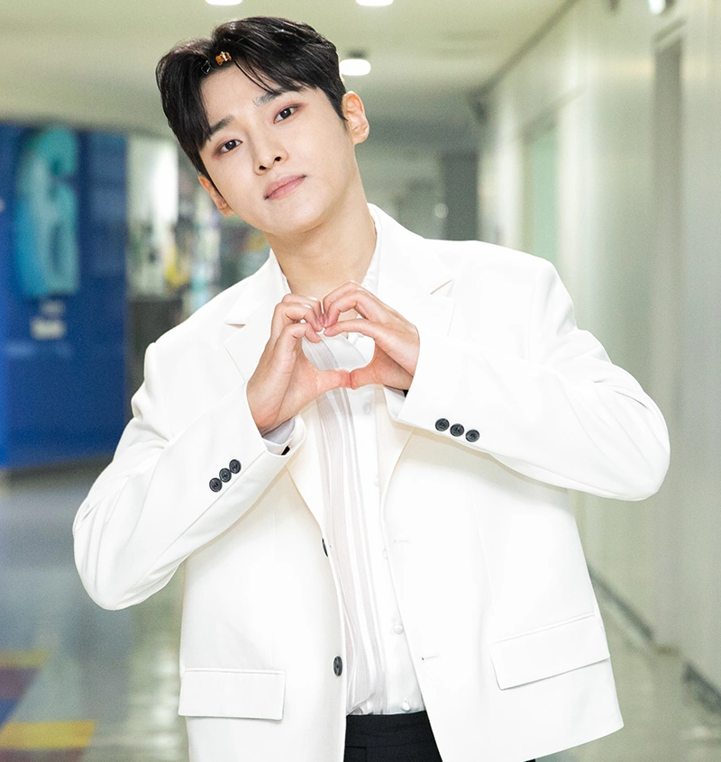 오디션 7전 8기 도배하던 트롯 가수 성리 프로필 & 노래 결혼 작품활동 (무명전설 우승) 오디션 7전 8기 도배하던 트롯 가수 성리 프로필 & 노래 결혼 작품활동 (무명전설 우승)