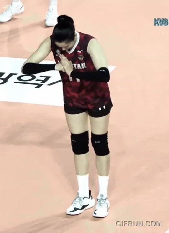 일본을 홀린 미녀 배구선수 이다현 프로필·수상 연봉 통계 (어머니 류연수) 배구 이다현 세레모니