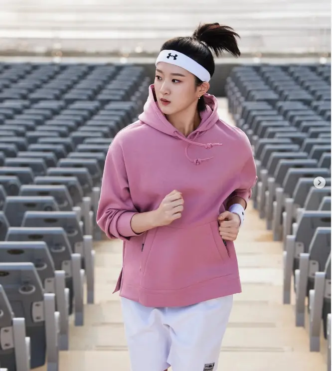 일본을 홀린 미녀 배구선수 이다현 프로필·수상 연봉 통계 (어머니 류연수) 일본을 홀린 미녀 배구선수 이다현 프로필·수상 연봉 통계 (어머니 류연수)