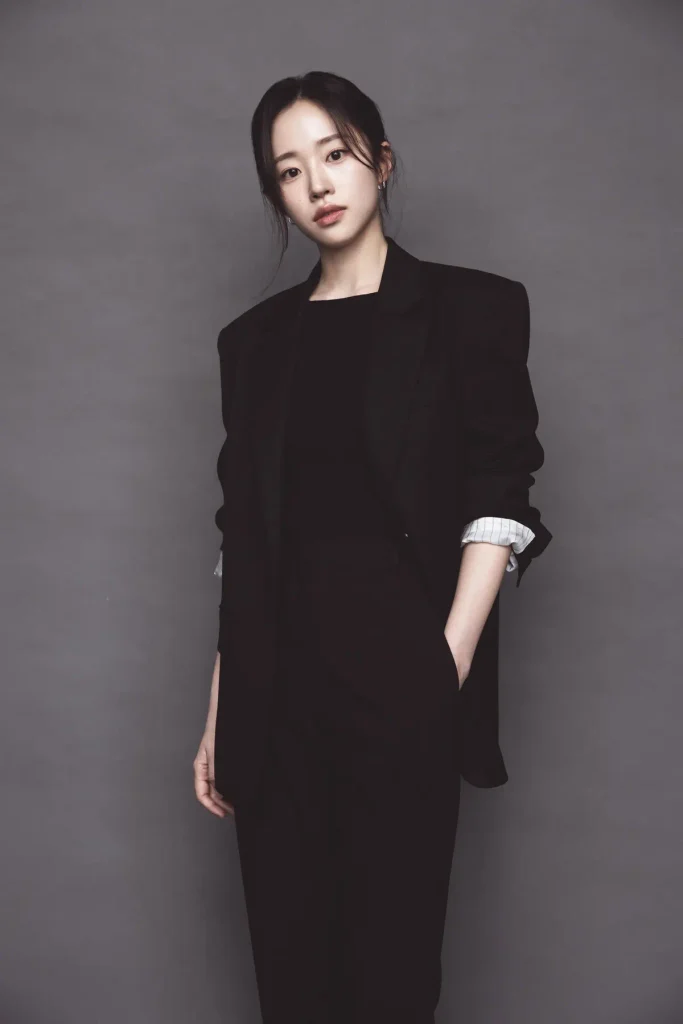 배우 김지안 프로필·스캔들 은실 하녀 역으로 눈길을 사로잡다 (작품활동) 스캔들 은실 김지안 배우 2