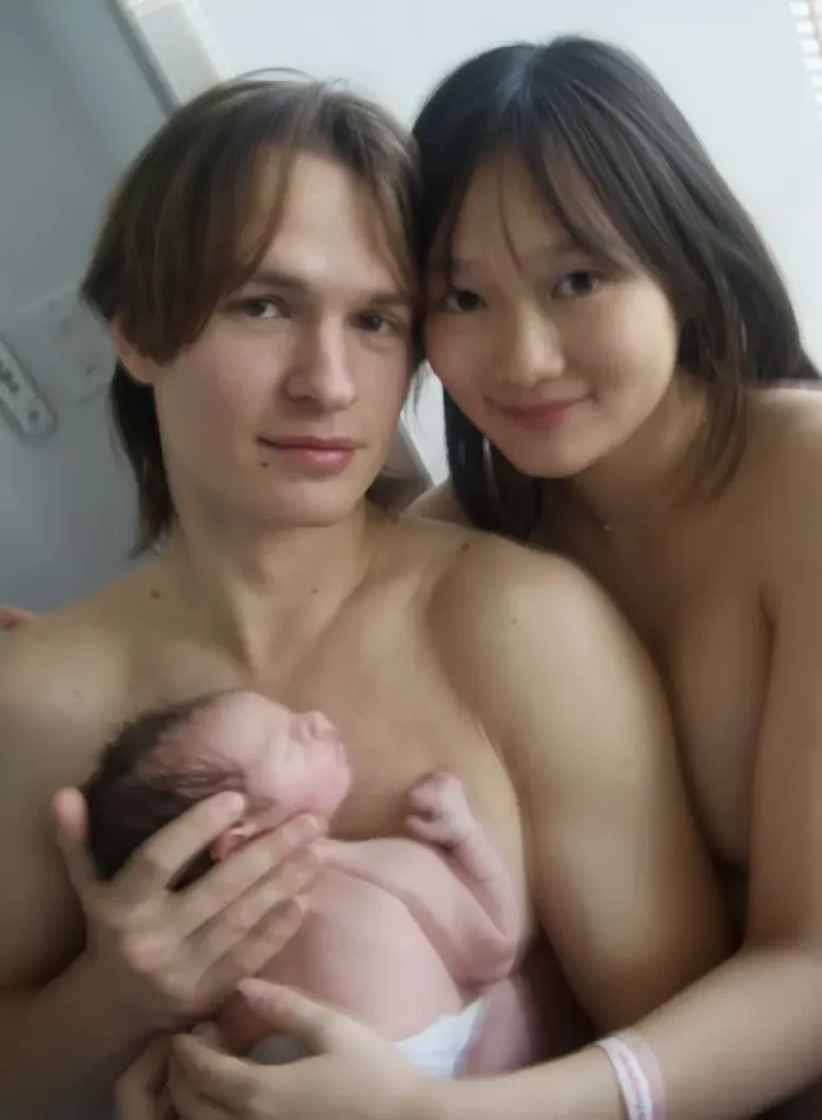 안셀 엘고트 프로필·영화 안녕 헤이즐 훈남이 일본 부인 위해 기모노... (필모그래피) 안셀 엘고트 일본 와이프 미오나