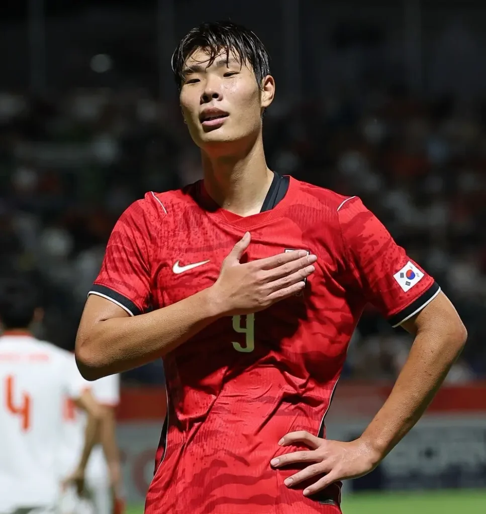 이영준 축구선수 프로필·2003년생 차세대 9번 스트라이커 (키 군대 수상 연봉 통계) 이영준 축구선수 프로필·2003년생 차세대 9번 스트라이커 (키 군대 수상 연봉 통계)