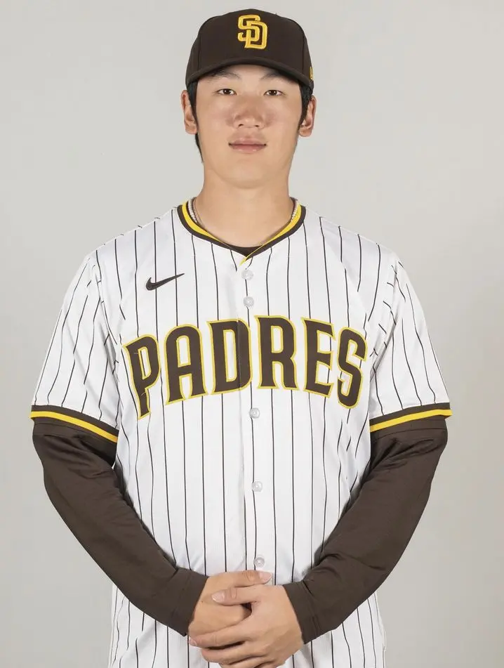 최병용 야구선수 프로필·KBO 미지명 MLB 15만 달러 주인공 기아로 (통계 연봉 수상 군대) 최병용 야구선수 프로필·KBO 미지명 MLB 15만 달러 주인공 기아로 (통계 연봉 수상 군대)